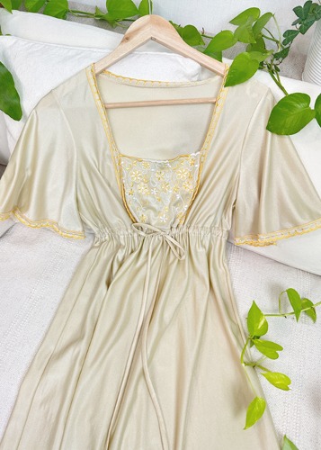 (eu)beige embroidered nightdress