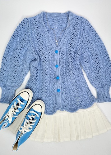 (eu)blue hand knit cardigan