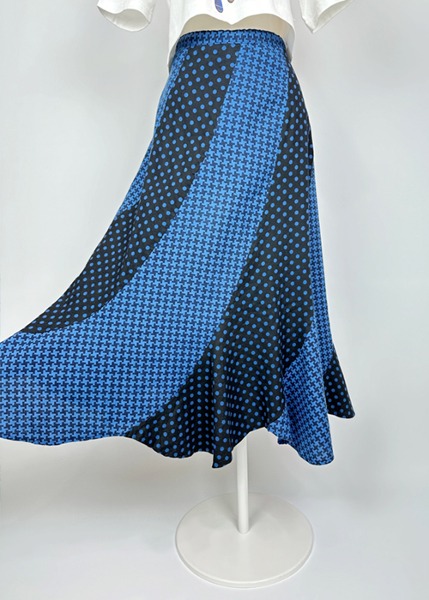 (eu)blue dot swirl skirt(33cm)