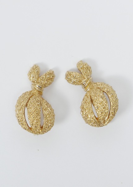 (us)monet ribbon earrings